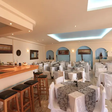 Anthoula Village Apartahotel